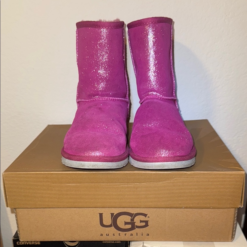 UGG Fuchsia Glitter Boots